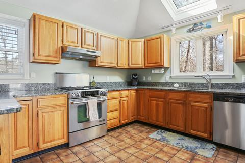 35 Outpost Ln, Centerville, MA 02632 photo 13