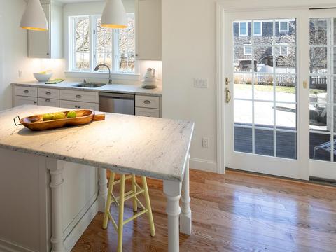 8 Squaws Ln, Mashpee, MA 02649 photo 7