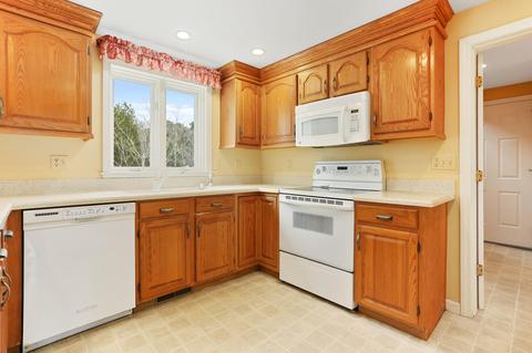 68 Amelia Way, Marstons Mills, MA 02648 photo 11