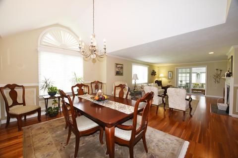 4 Par Three Ct, Mashpee, MA 02649 photo 1
