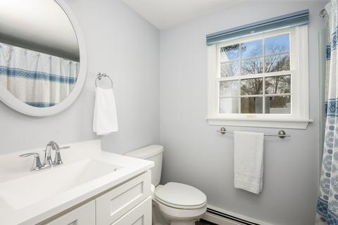 23 Burnham St, Marstons Mills, MA 02648 photo 9