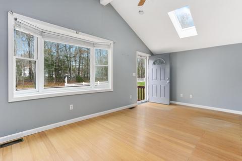 12 Ivy St, Wareham, MA 02571 photo 7