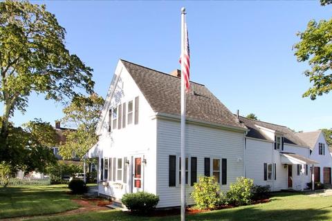 1243 Main St, Cotuit, MA 02635 photo 1