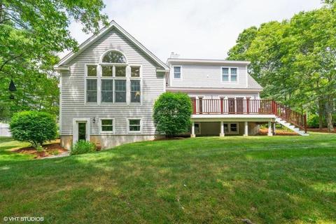 68 Eagle Dr, Mashpee, MA 02649 photo 3