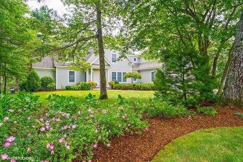 68 Eagle Dr, Mashpee, MA 02649 photo 2