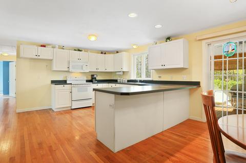 18 Grant Breen Dr, Mashpee, MA 02649 photo 36