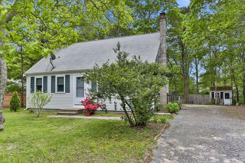 39 Hitching Post Ln, Centerville, MA 02632 photo 22