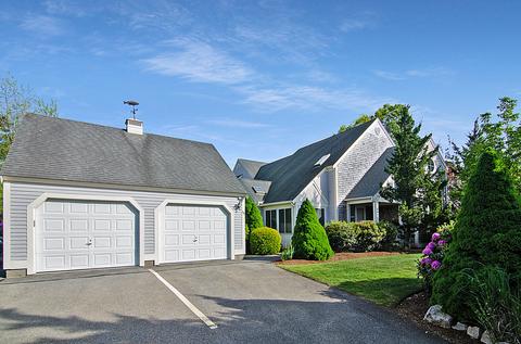 34 Red Cedar Rd, Mashpee, MA 02649 photo 1