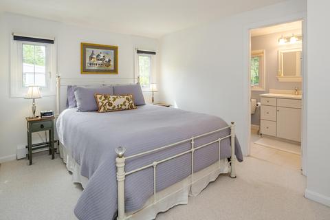 4 Bee Ln, Centerville, MA 02632 photo 17