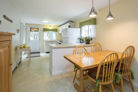 4 Bee Ln, Centerville, MA 02632 photo 14