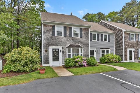 287 Ocean Street 1 #1 D, Hyannis, MA 02601 photo 2