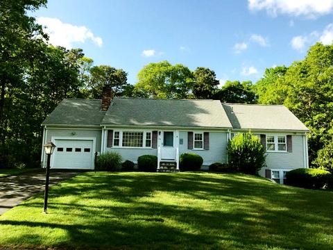 24 Butternut Cir, Cotuit, MA 02635 photo 1