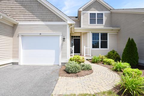 15 Chadwick Ct, Mashpee, MA 02649 photo 3