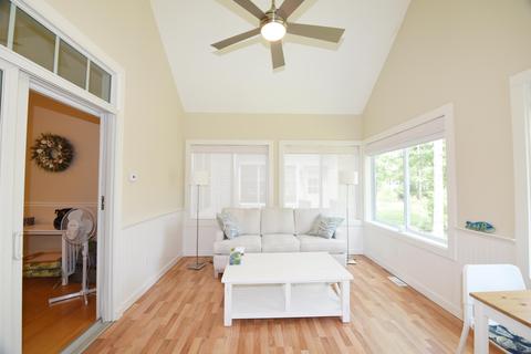 15 Chadwick Ct, Mashpee, MA 02649 photo 12
