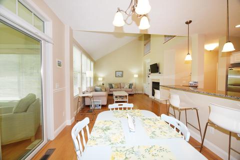 15 Chadwick Ct, Mashpee, MA 02649 photo 4