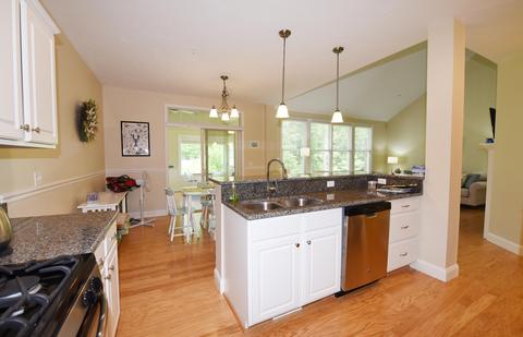 15 Chadwick Ct, Mashpee, MA 02649 photo 11