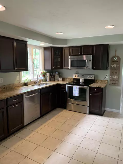 61 Tara Ter, Bourne, MA 02532 photo 12