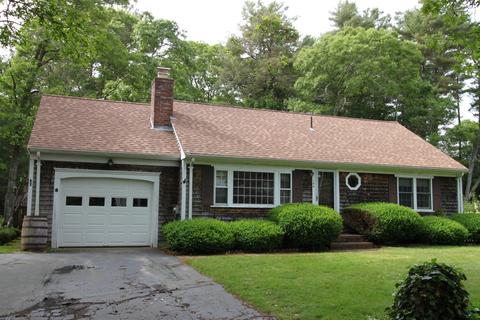 144 Mariner Cir, Cotuit, MA 02635 photo 2