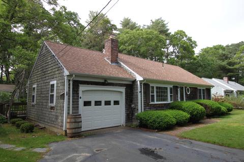 144 Mariner Cir, Cotuit, MA 02635 photo 21