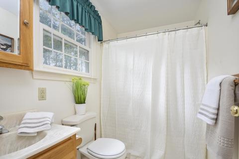32 Watson Dr, Mashpee, MA 02649 photo 13