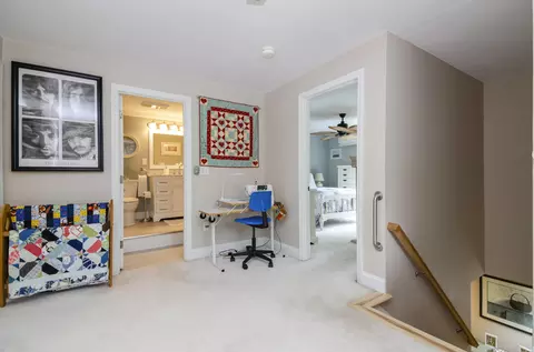 4 Coach Rd, Bourne, MA 02532 photo 11