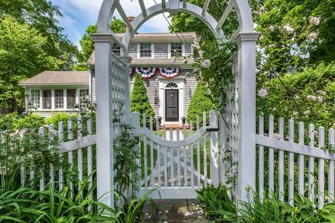 825 Main St, Cotuit, MA 02635 photo 26