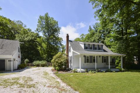 278 Main St, Mashpee, MA 02649 photo 1