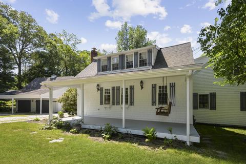 278 Main St, Mashpee, MA 02649 photo 2