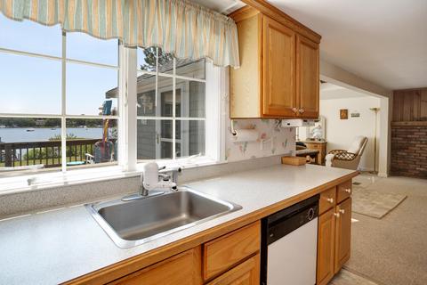 256 Monomoscoy Rd, Mashpee, MA 02649 photo 12