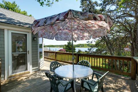 256 Monomoscoy Rd, Mashpee, MA 02649 photo 4