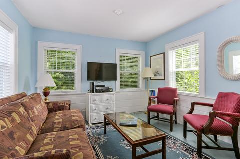 33 Grove St, Cotuit, MA 02635 photo 17