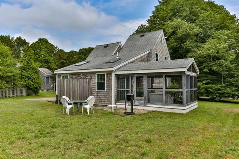 33 Grove St, Cotuit, MA 02635 photo 27