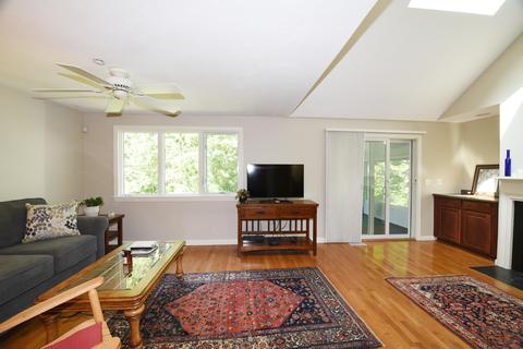 7 Pebble Beach Ave, Mashpee, MA 02649 photo 9