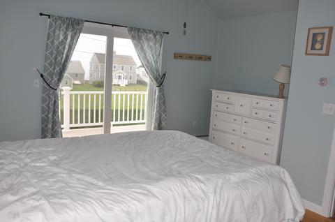 90 Hawes Ave, Hyannis, MA 02601 photo 8