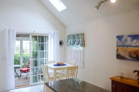 40 Red Cedar Rd, Mashpee, MA 02649 photo 7