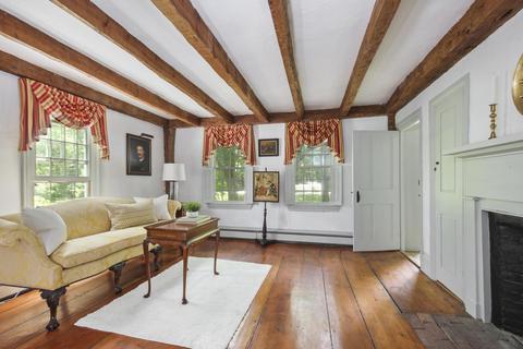 542 Main St, West Barnstable, MA 02668 photo 5