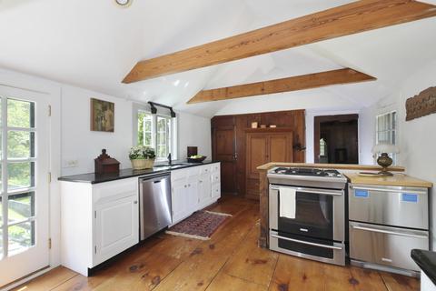 542 Main St, West Barnstable, MA 02668 photo 11
