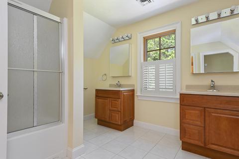 29 Christopher Ln, Mashpee, MA 02649 photo 17