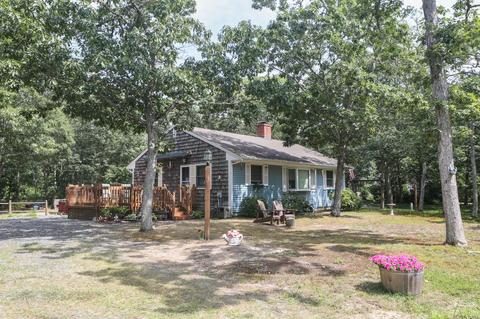 40 Danielle Dr, Eastham, MA 02642 photo 2
