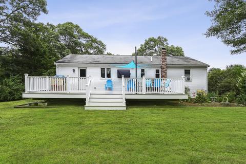 9 High Sachem Rd, Mashpee, MA 02649 photo 2