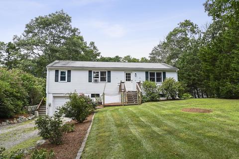 9 High Sachem Rd, Mashpee, MA 02649 photo 1