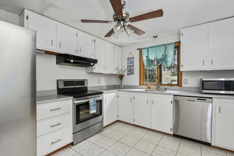 9 High Sachem Rd, Mashpee, MA 02649 photo 4