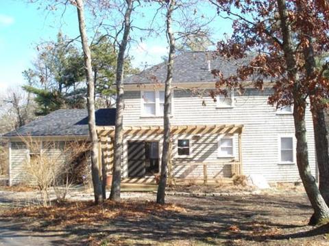706 Old Barnstable Rd, Mashpee, MA 02649 photo 1