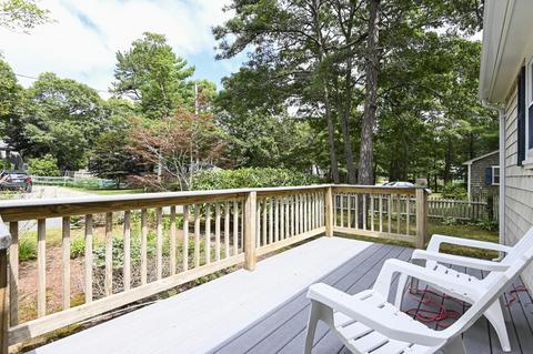 8 Compass Dr, Mashpee, MA 02649 photo 6