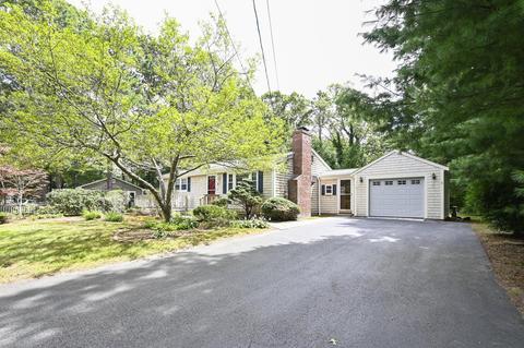 8 Compass Dr, Mashpee, MA 02649 photo 4
