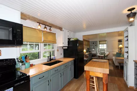 8 Crump Rd, Bourne, MA 02532 photo 23