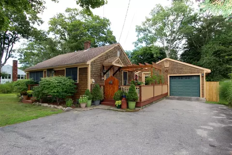 8 Crump Rd, Bourne, MA 02532 photo 6