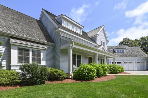 7 Teal Cir, Mashpee, MA 02649 photo 1