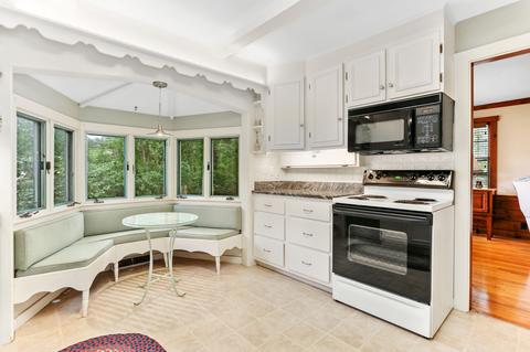 7 Foster Rd, Hyannis, MA 02601 photo 10