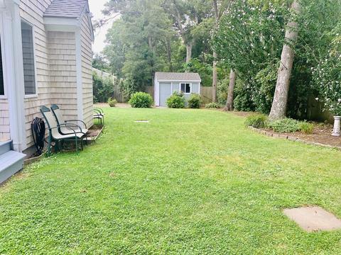 47 Bishops Ter, Hyannis, MA 02601 photo 12